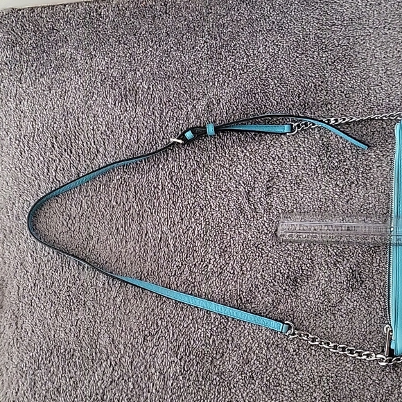 Michael Kors crossbody purse - Picture 8 of 8